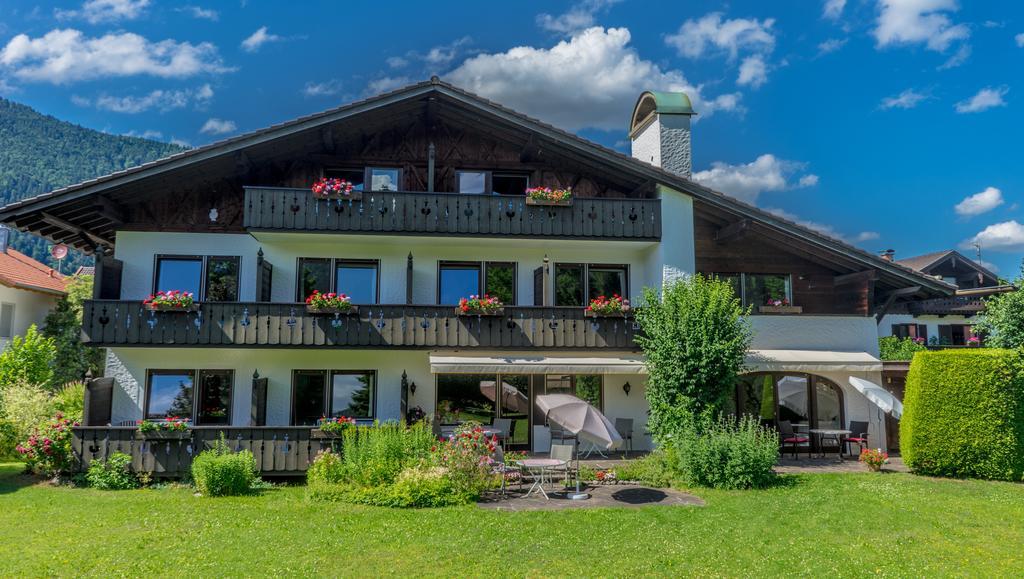 Hotel Garni Zugspitz Фархант Екстериор снимка