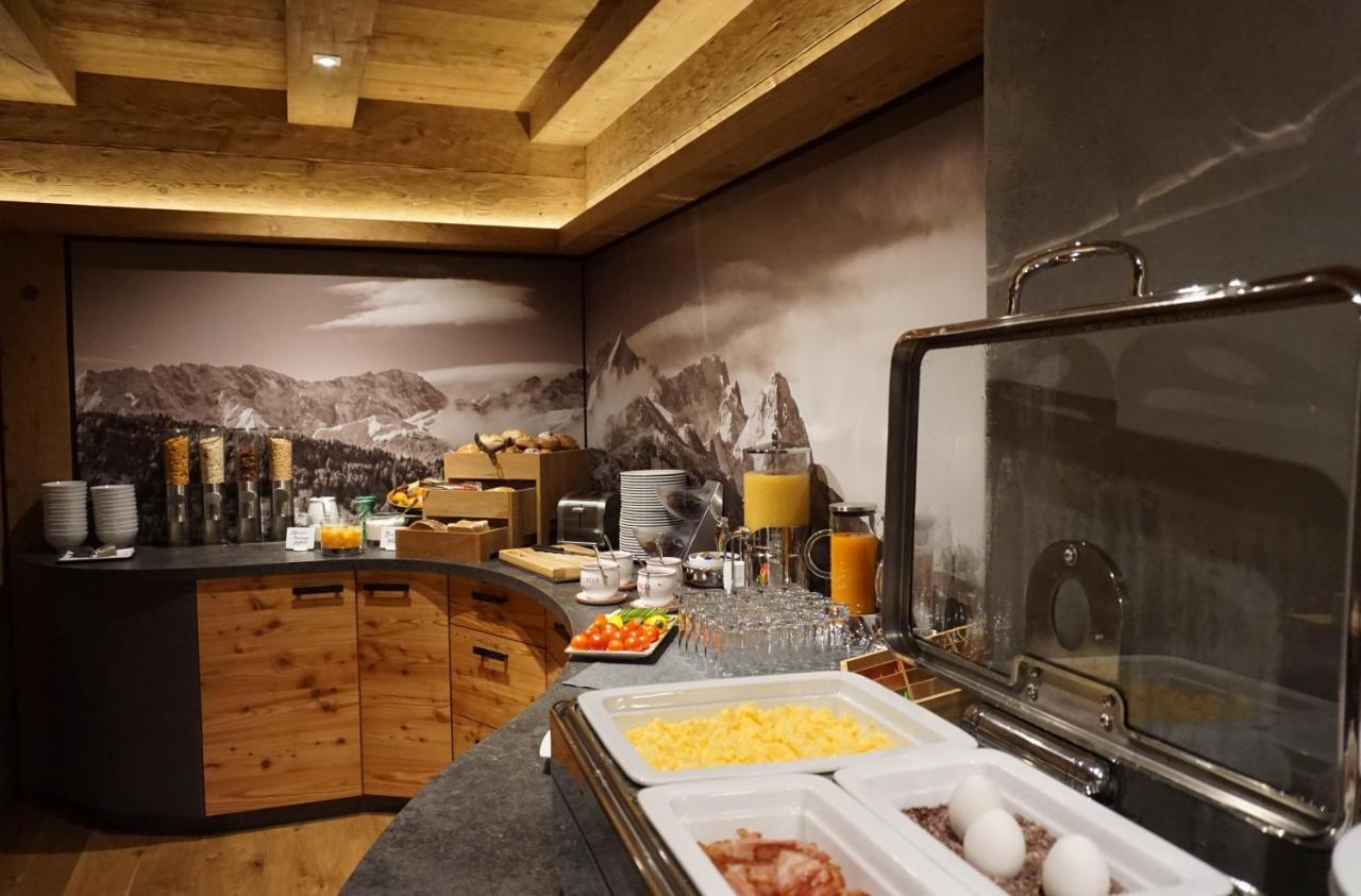 Hotel Garni Zugspitz Фархант Екстериор снимка